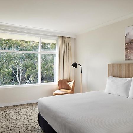 Отель Ibis Styles Тамуорт Экстерьер фото